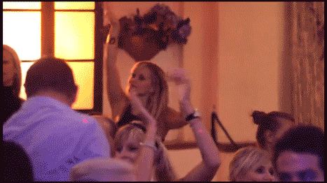Reese Witherspoon dancing
