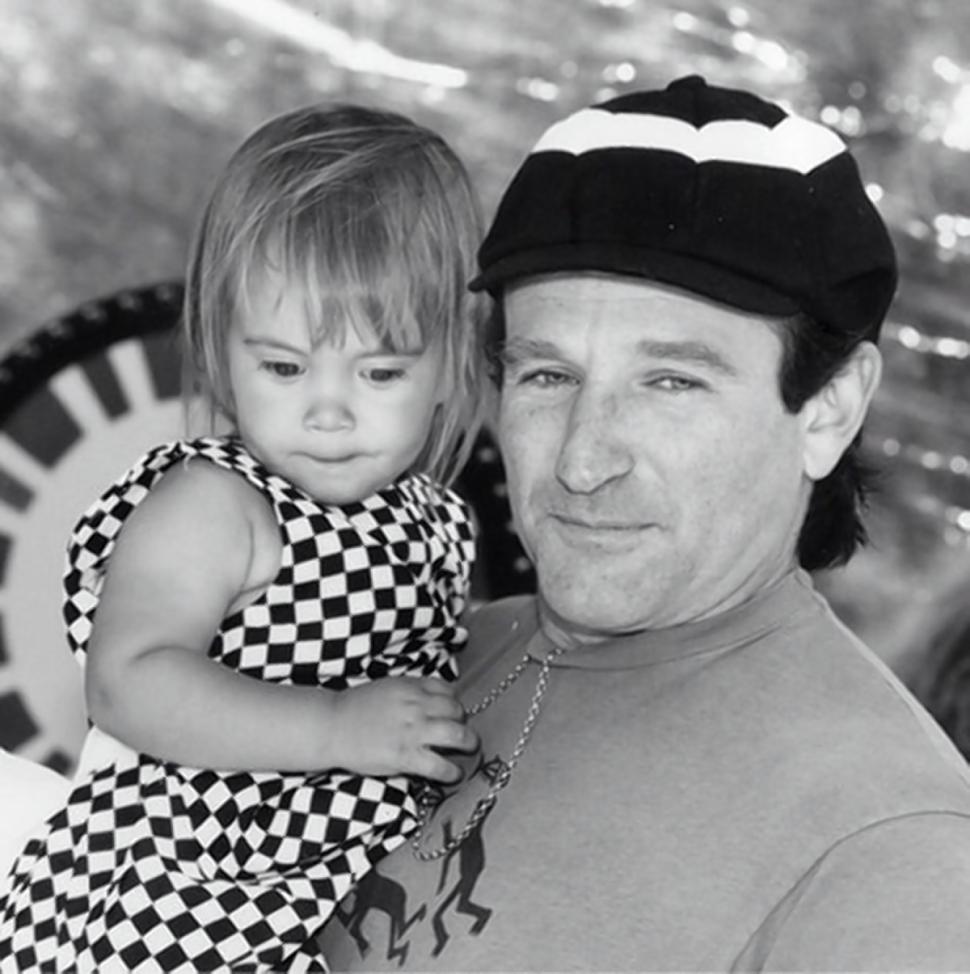 The last photograph posted to Robin Williams’ page before his death was a photo with his daughter Zelda.