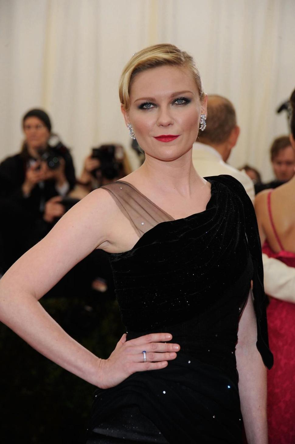 Kirsten Dunst is apparently among the celebrities whose nude pictures were hacked.