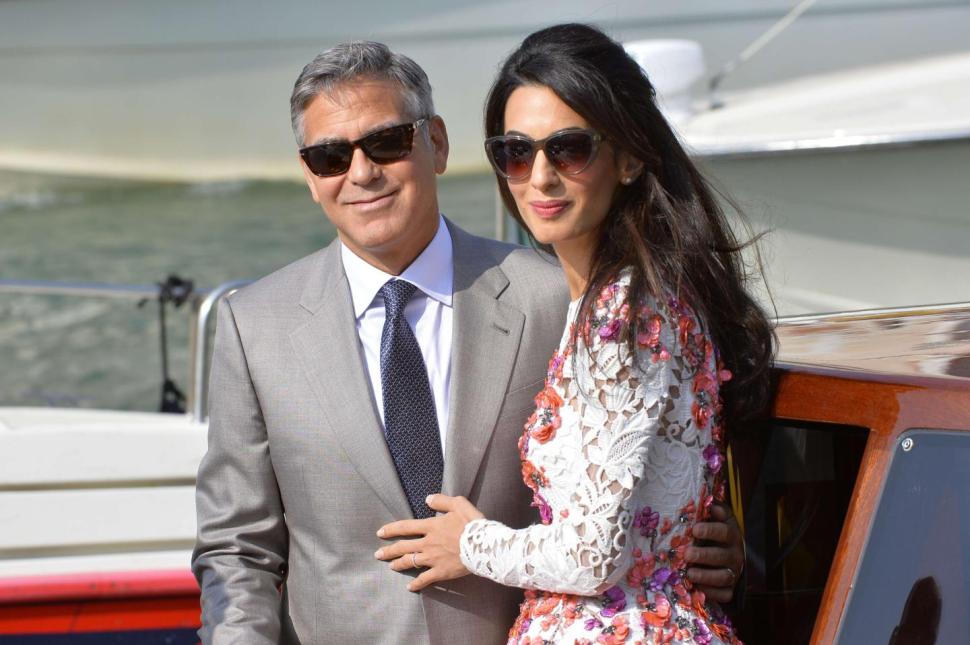 Newlyweds George Clooney and Amal Alamuddin have reportedly purchased a multimillion-dollar mansion on the English countryside.