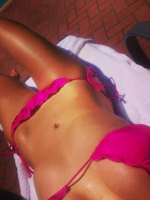 Vicky Pattison new boob selfie during Aussie holiday [Instagram]