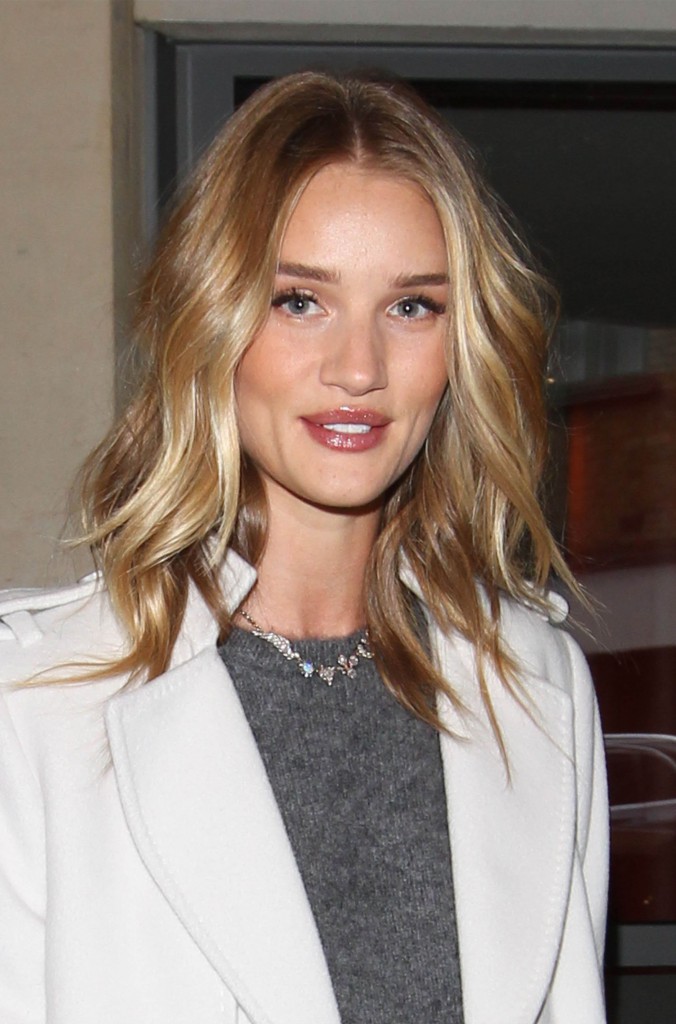 Rosie Huntington-Whiteley Out and About in London
