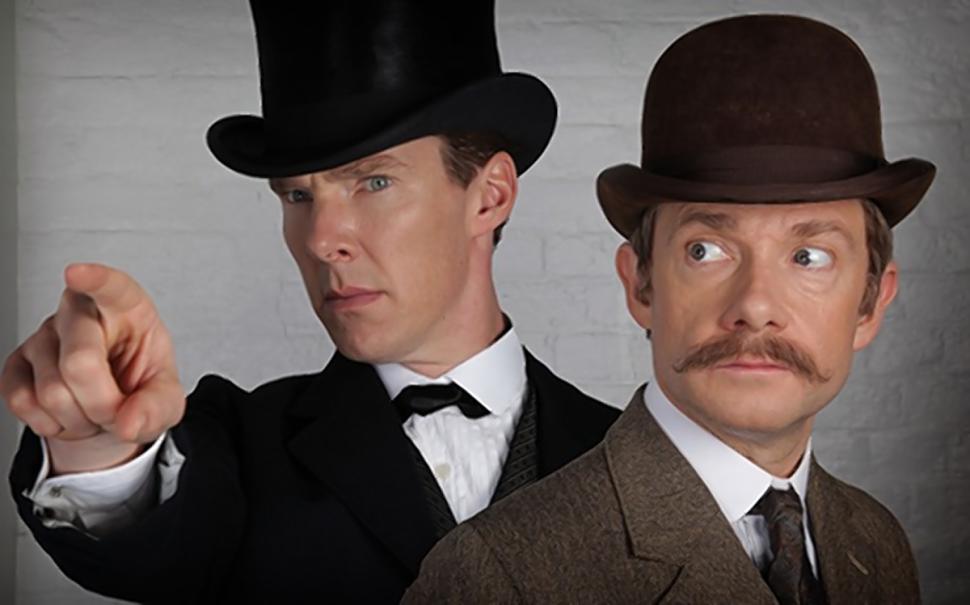 Benedict Cumberbatch (l.) as Sherlock Holmes and Martin Freeman as John Watson.