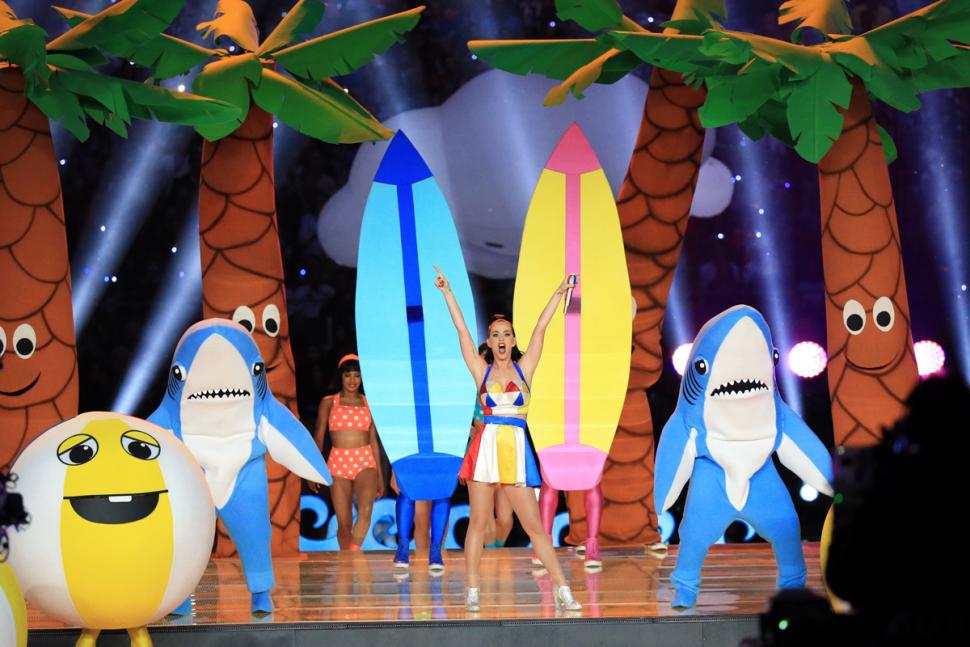 Katy Perry performs during the Pepsi Super Bowl XLIX Halftime Show on Sunday in Glendale, Arizona. The left shark appeared to forget the dance moves, but the choreographer said he didn't. 