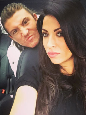 Cara Kilbey puts on a brave face for Mother's Day celebrations amid heartbreaking miscarriage [Twitter]