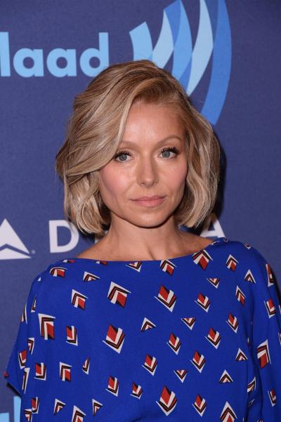 Kelly Ripa: It's "odd" to be "celebrated for treating people like people."