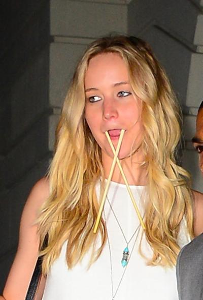 Jennifer Lawrence shows she’s got the chops after dining in SoHo.