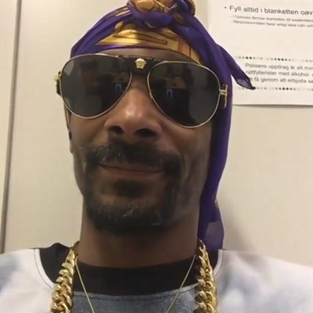 Snoop Dogg shared a video in Instagram from inside the police station and told his Swedish fans he’d never return to their "beautiful country."