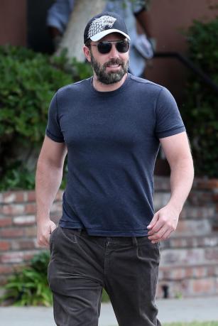 Ben Affleck leaving a doctor's clinic without his wedding ring on in Santa Monica<P>Pictured: Ben Affleck<B>Ref: SPL1108921 250815 <BR/>Picture by: Clint Brewer / Splash News<BR/><P><B>Splash News and Pictures<BR/>Los Angeles:310-821-2666<BR/>New York:212-619-2666<BR/>London:870-934-2666<BR/>photodesk@splashnews.com<BR/> *** Local Caption *** World Rights