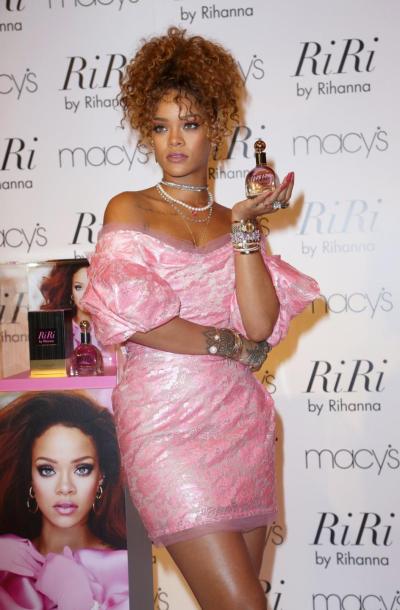 Rihanna’s latest release is in fragrances, with a debut at Macy’s.
