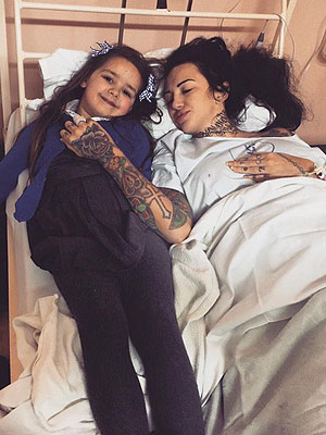 The former Big Brother star said her mother and daughter have been keeping her company during her time in hospital [Twitter]