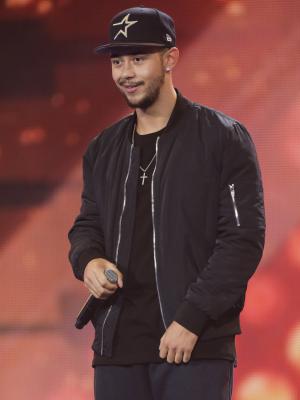 Mason Noise on The X Factor stage [ITV]