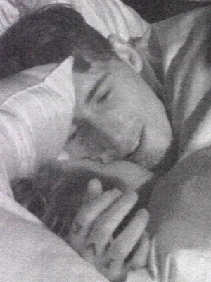 Stephanie Davis and Jeremy McConnell in bed [Channel 5]
